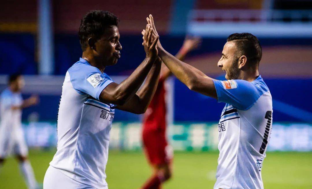 广州富力战胜对手，稳定在中上游名次的简单介绍