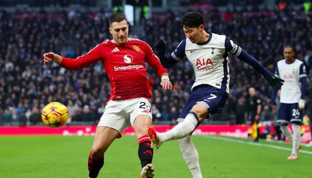 星空体育官网app-曼联主场逼平狼队，继续保持不败战绩的简单介绍