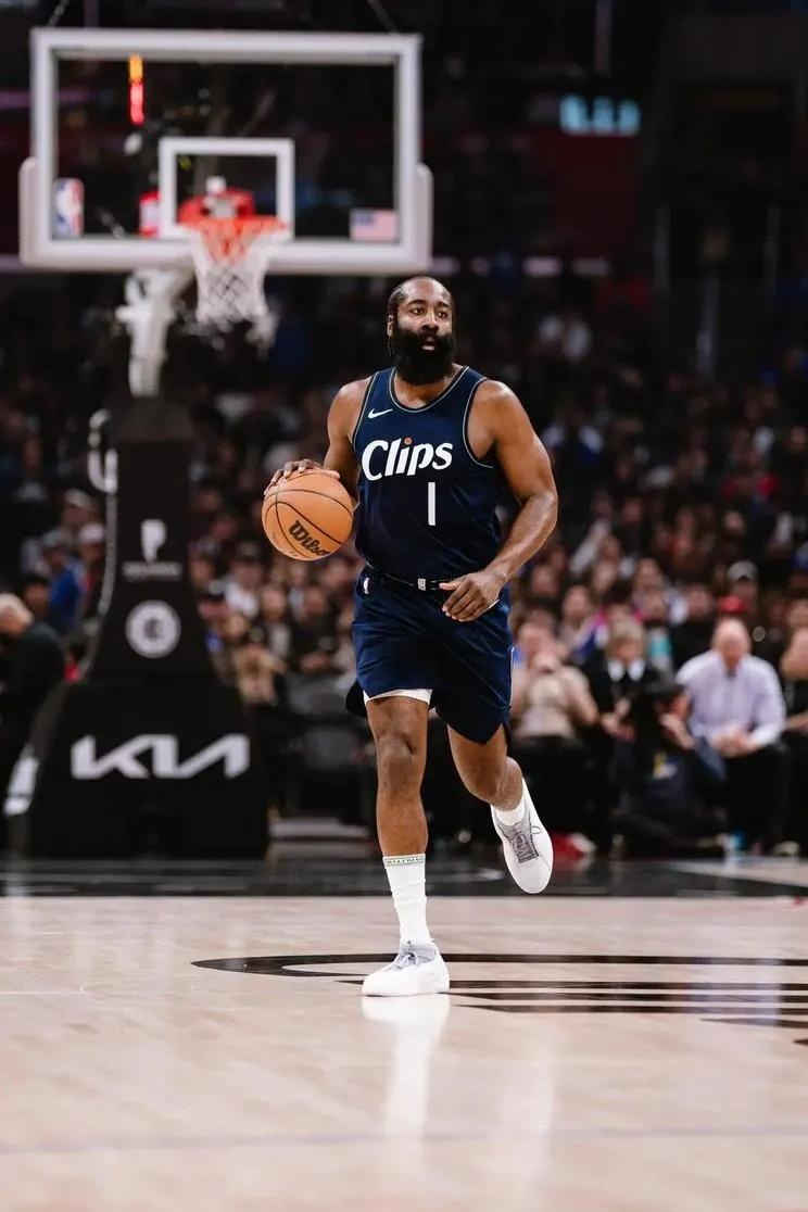 火箭再胜掘金，哈登至关重要