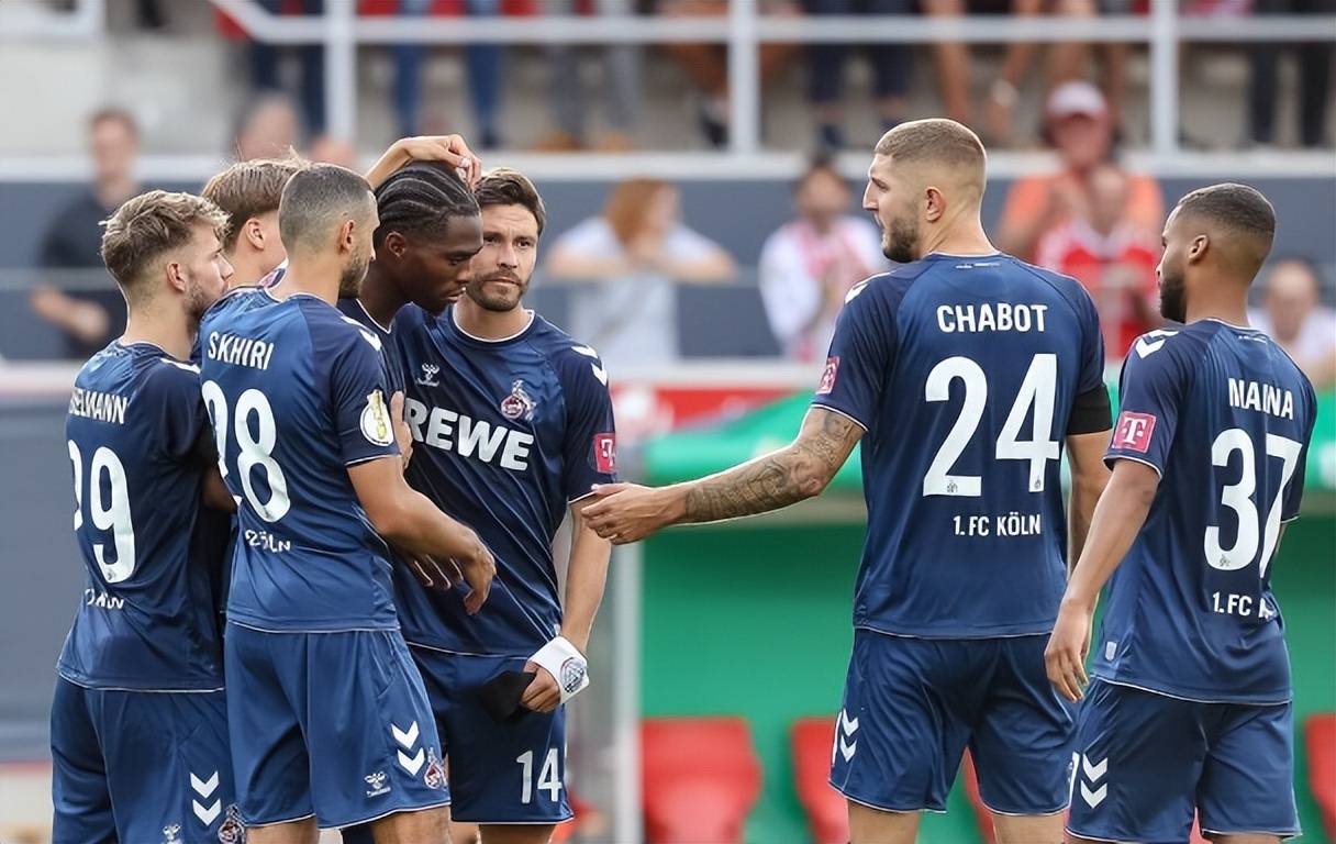 星空体育平台-沙尔克04连战连胜，稳固欧战资格