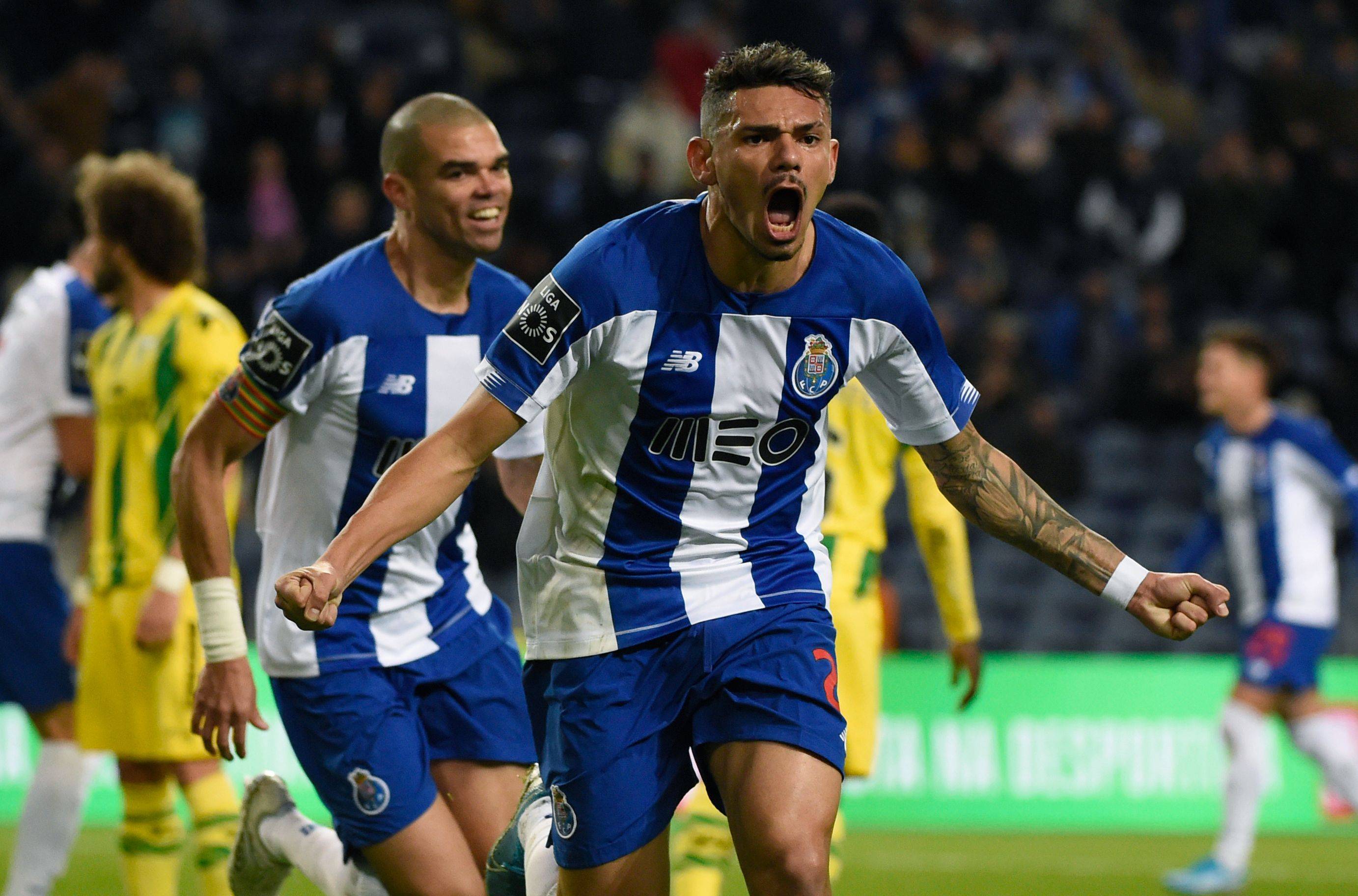 欧冠比赛中一名替补球员闪耀登场