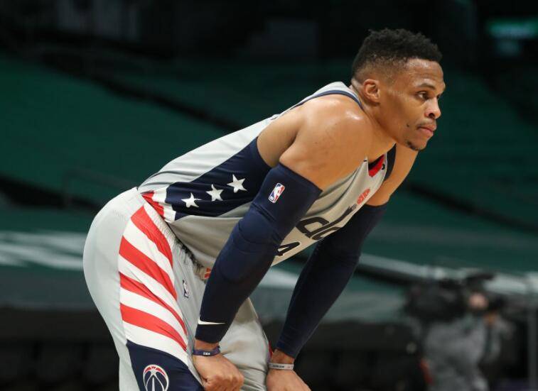 比尔韦斯通回暖，主帅混合拍受认可