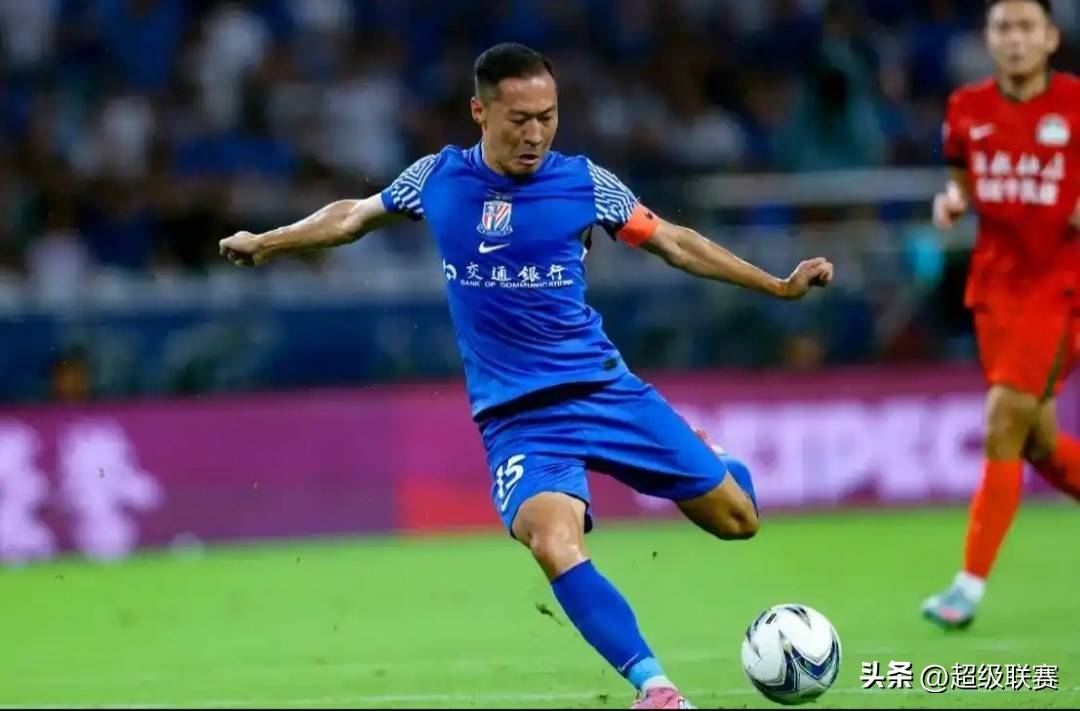 上海申花将士不敌河北队，遭遇连败