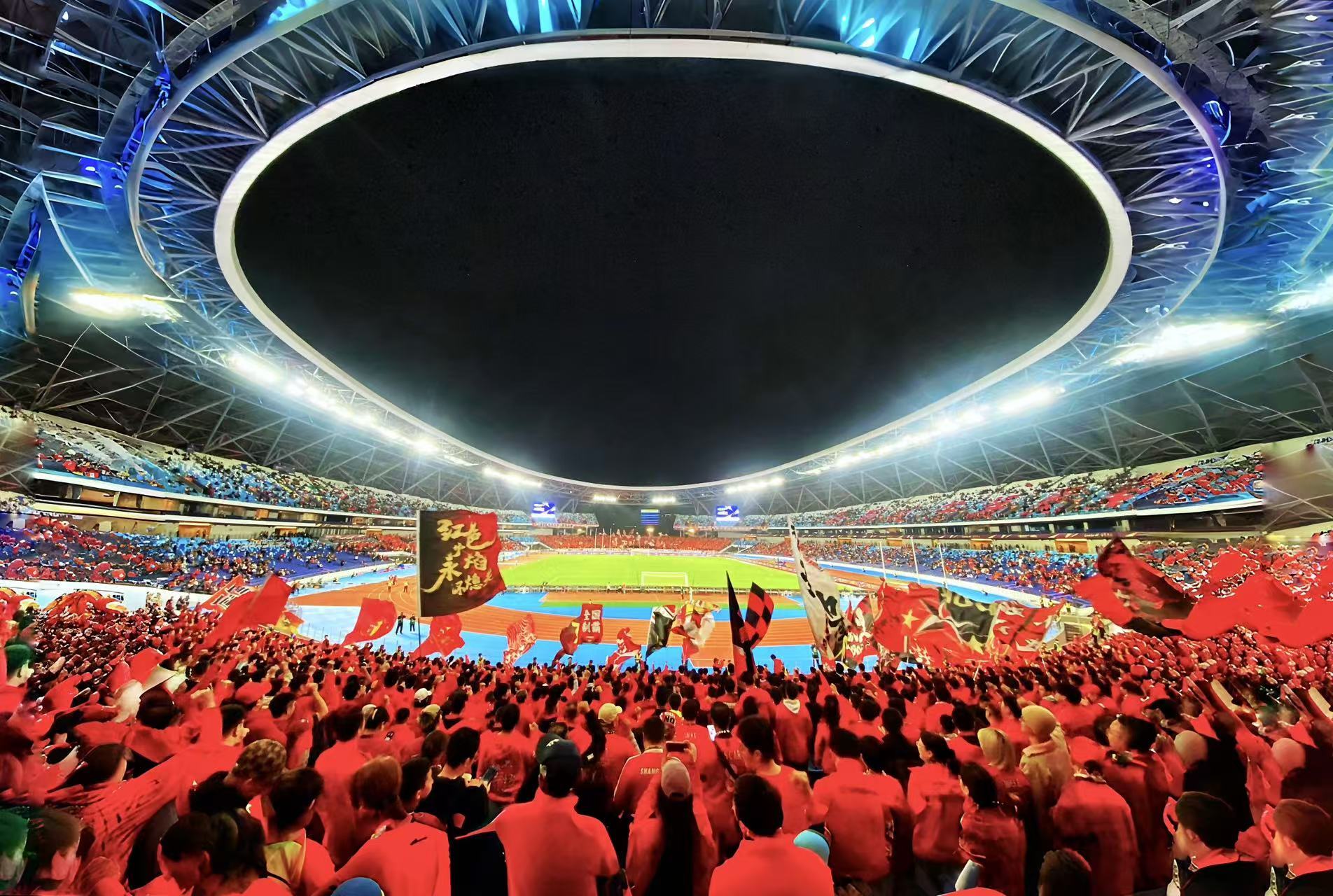 山东队大展拳脚，主场获胜关键