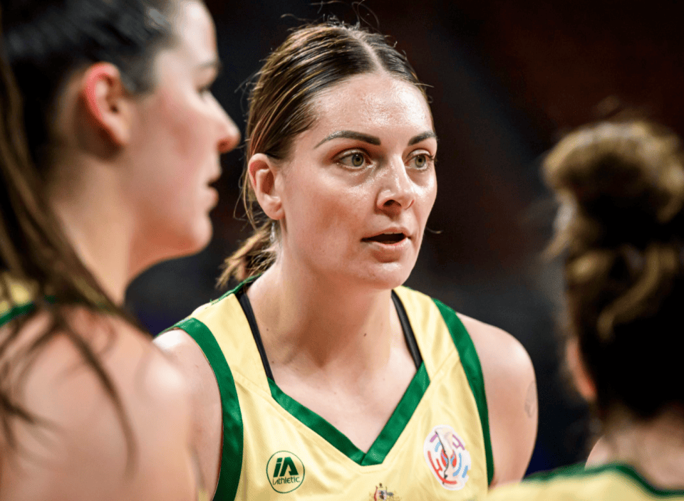 西班牙女篮淘汰澳大利亚，晋级半决赛