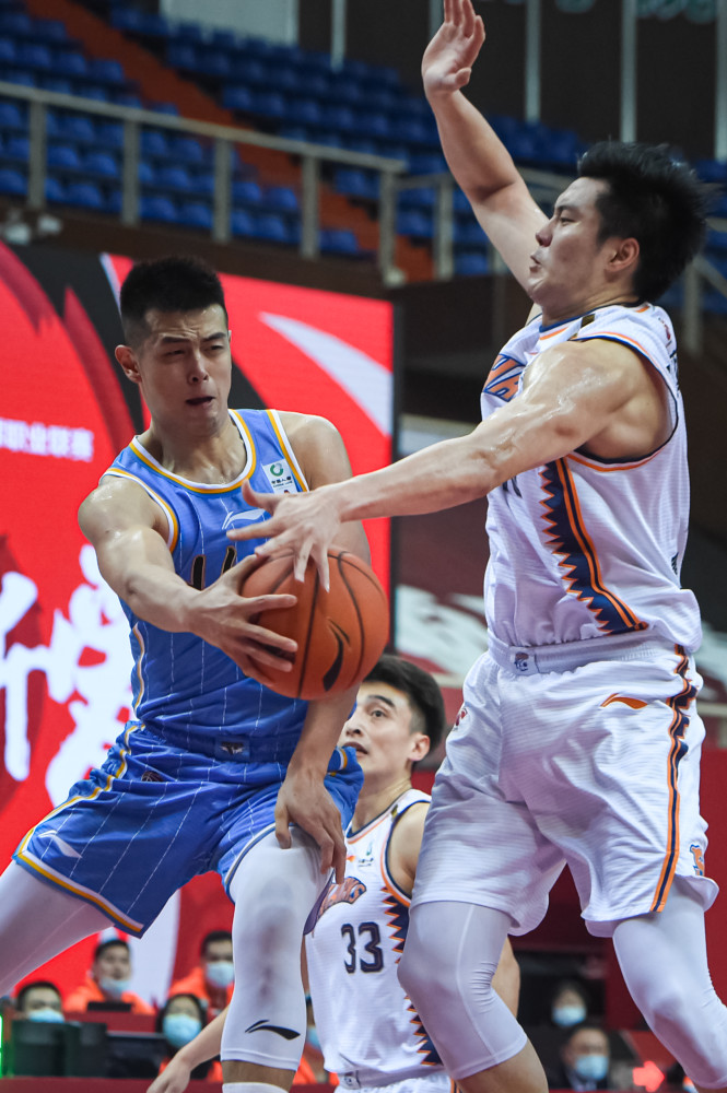 星空体育课程-包含北京首钢再胜上海，积极备战下一场的词条