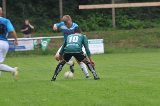 星空体育官网登录网址-球员技术展示带来全场欢呼，精神状态高涨